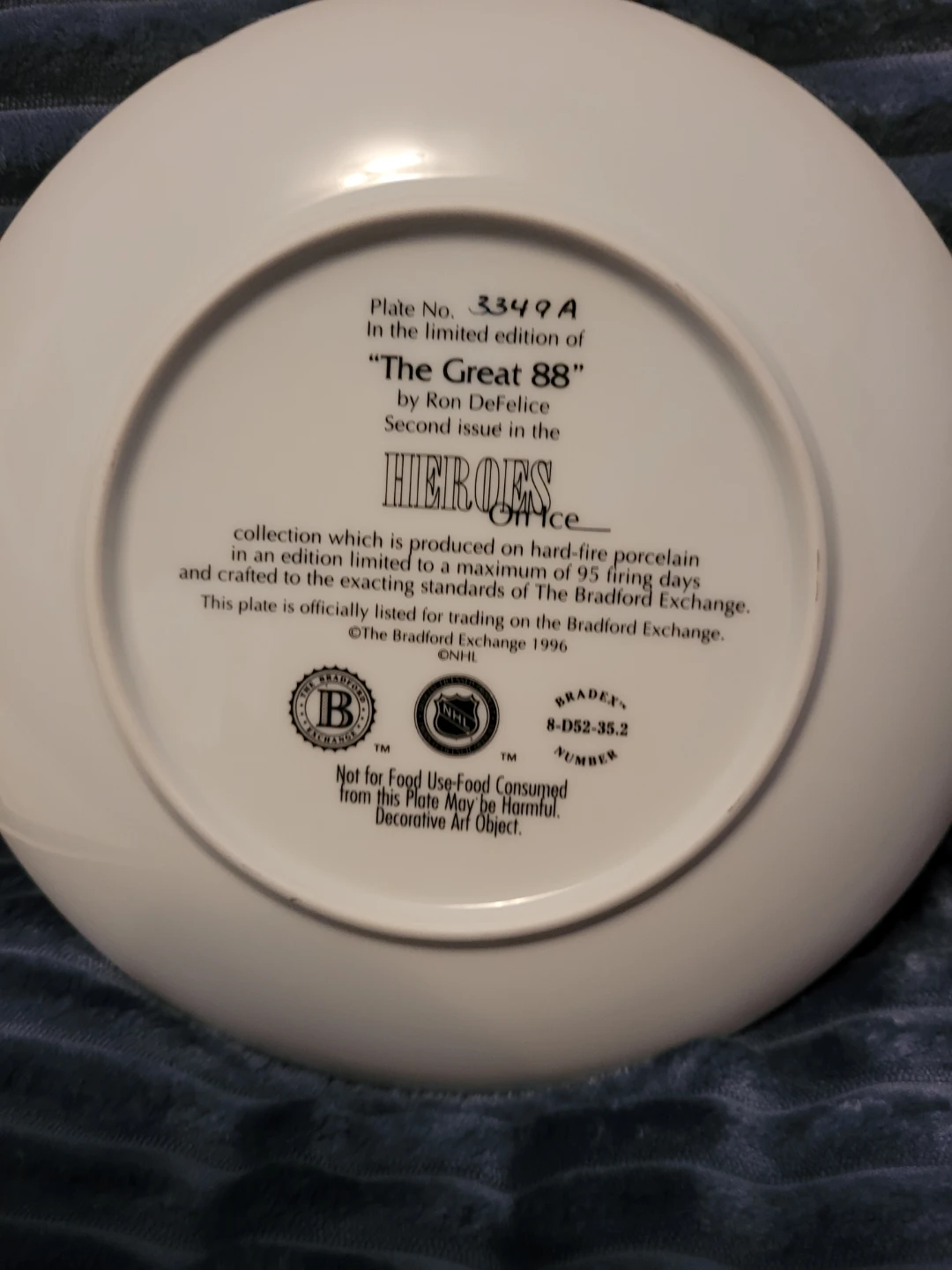 Eric Lindros Collectible Plate - photo 3