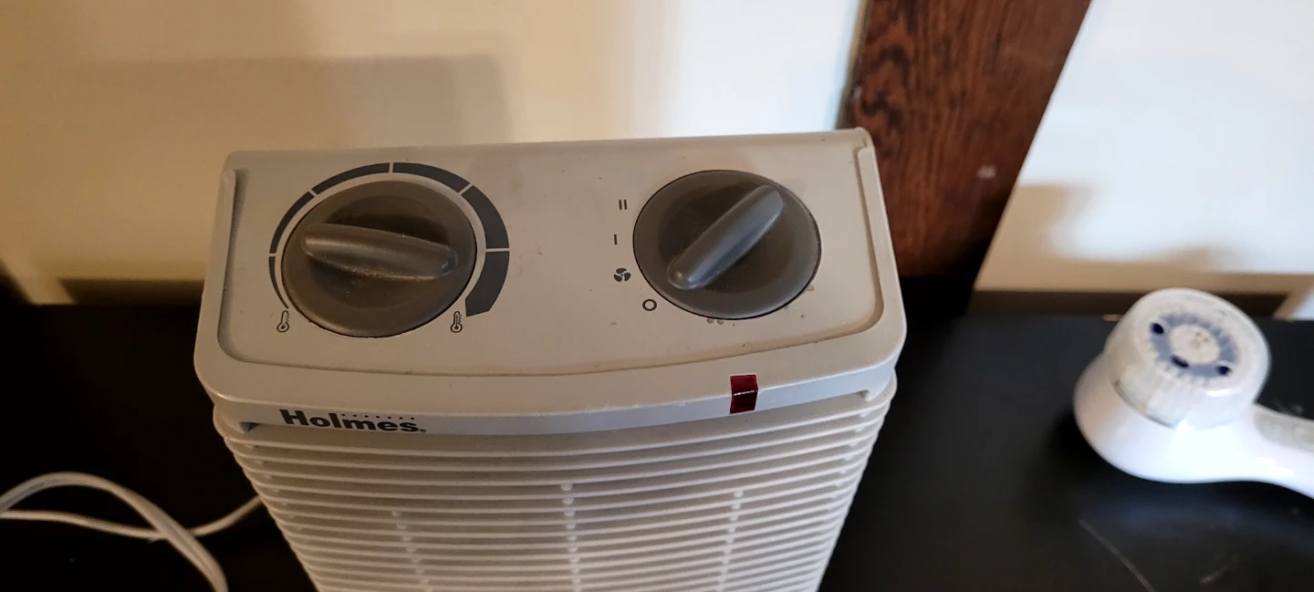 Holmes portable fan heater