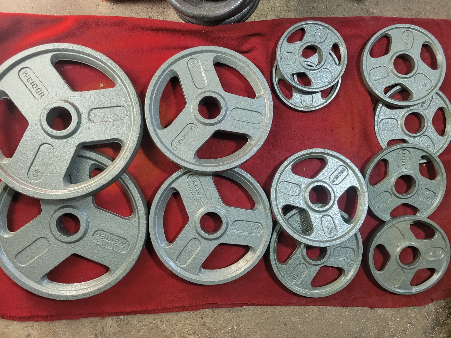 2" HOLE  OLYMPIC PLATES 165LBs