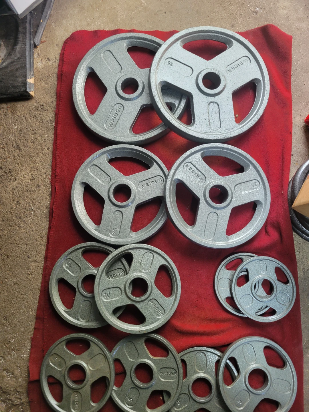 2" HOLE  OLYMPIC PLATES 165LBs - photo 2