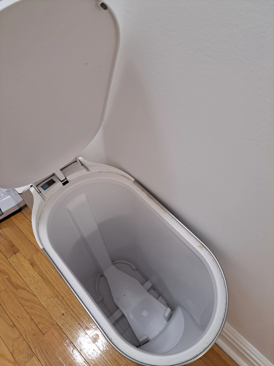 simplehuman 40L White Step Trash Can - photo 2