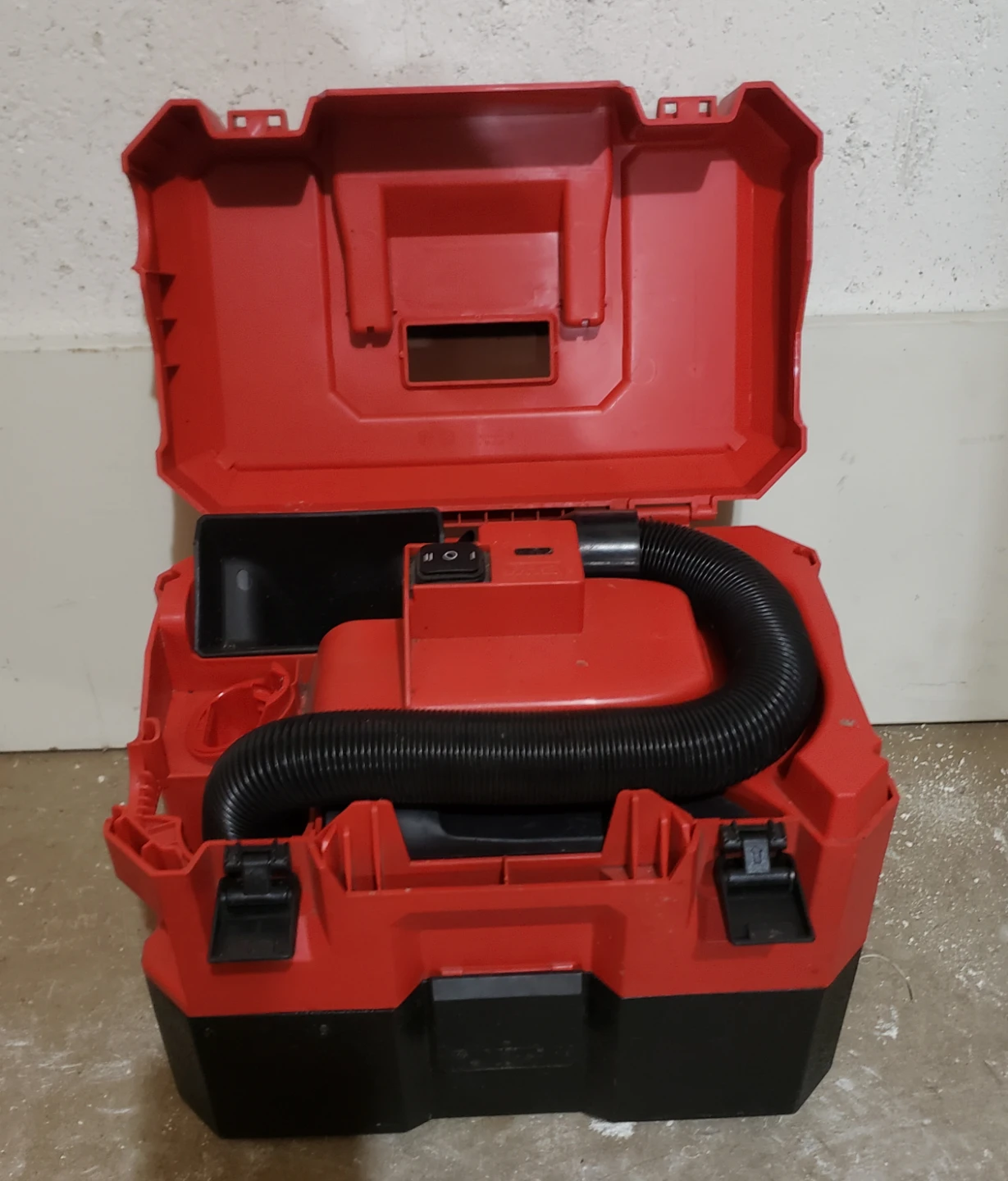 Milwaukee FUEL Brushless Cordless Wet/Dry Vacuum - photo 4