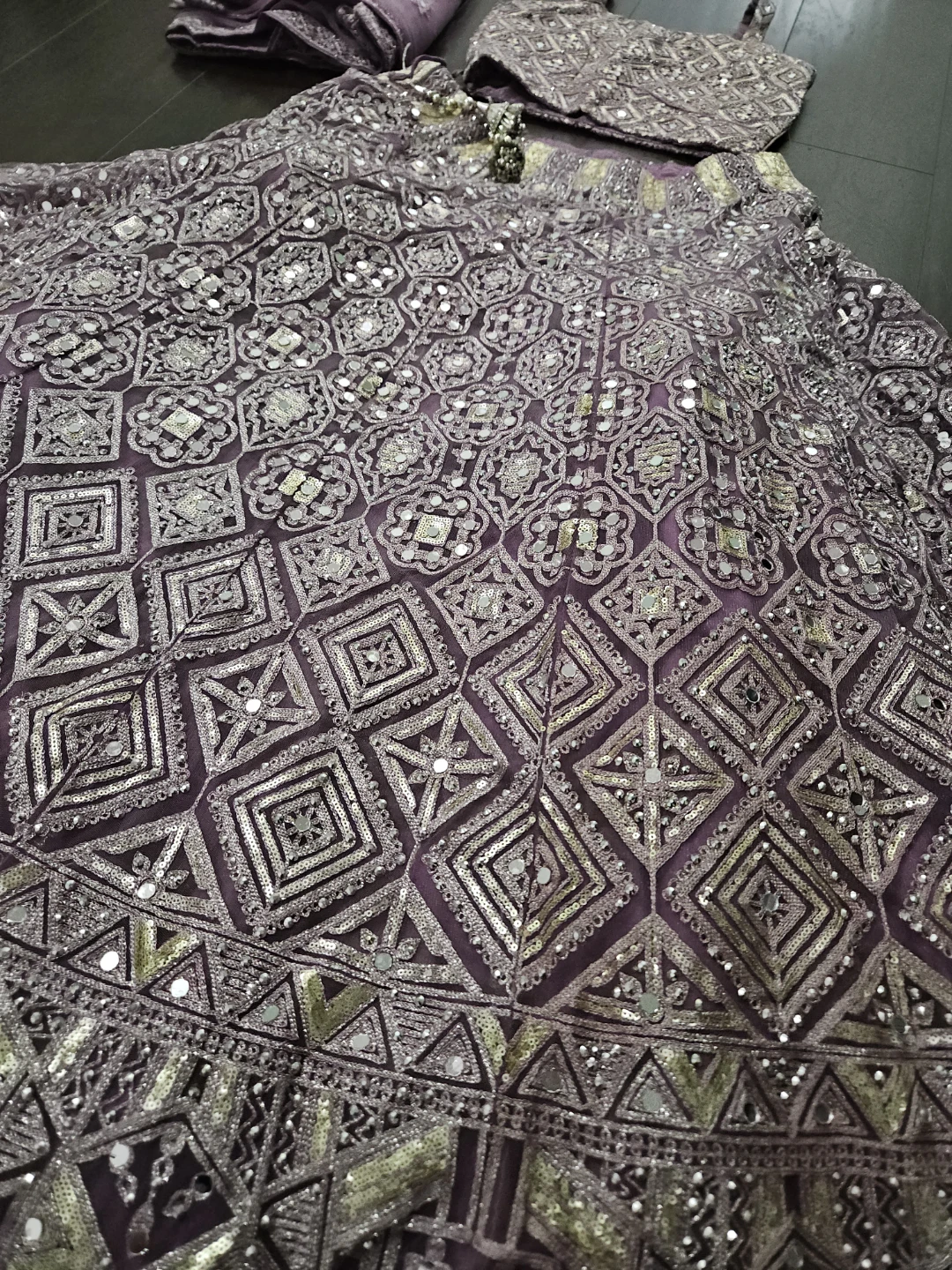 Purple Embroidered Lehenga with Blouse and Dupatta - photo 3