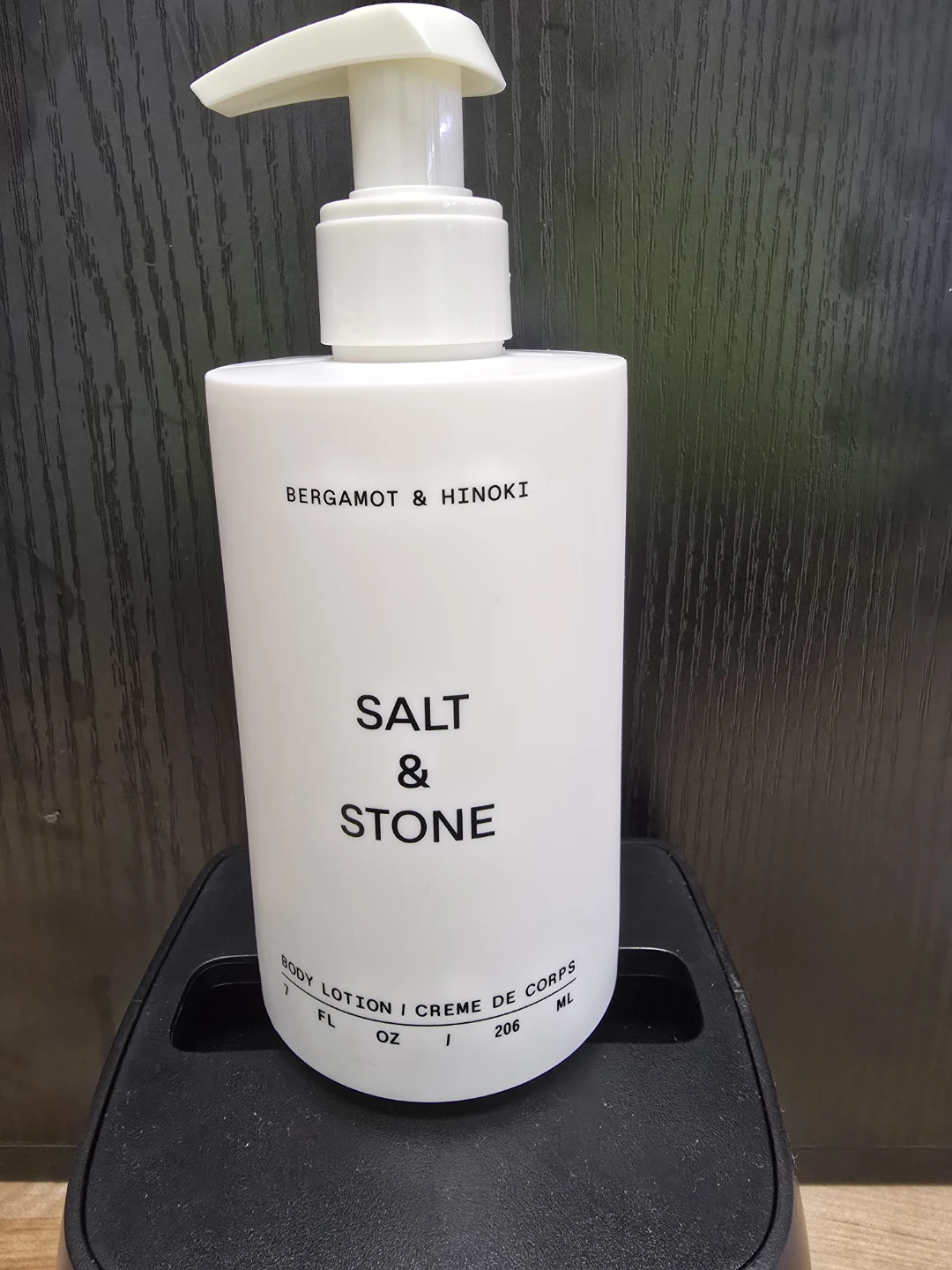 Salt & Stone Bergamot & Hinoki Body Lotion - photo 2