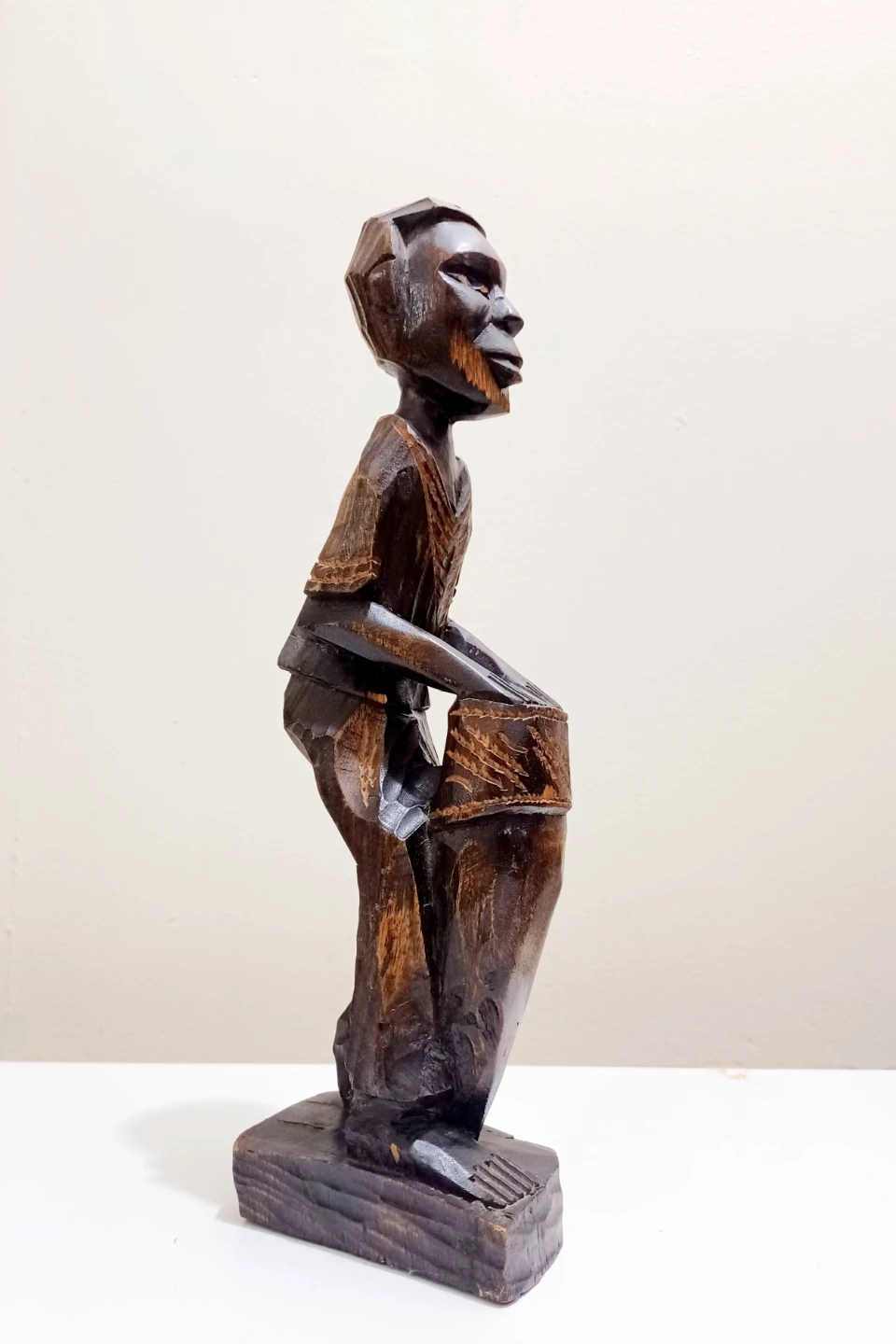 Vtg African Hand Carved Wood Tall Statue