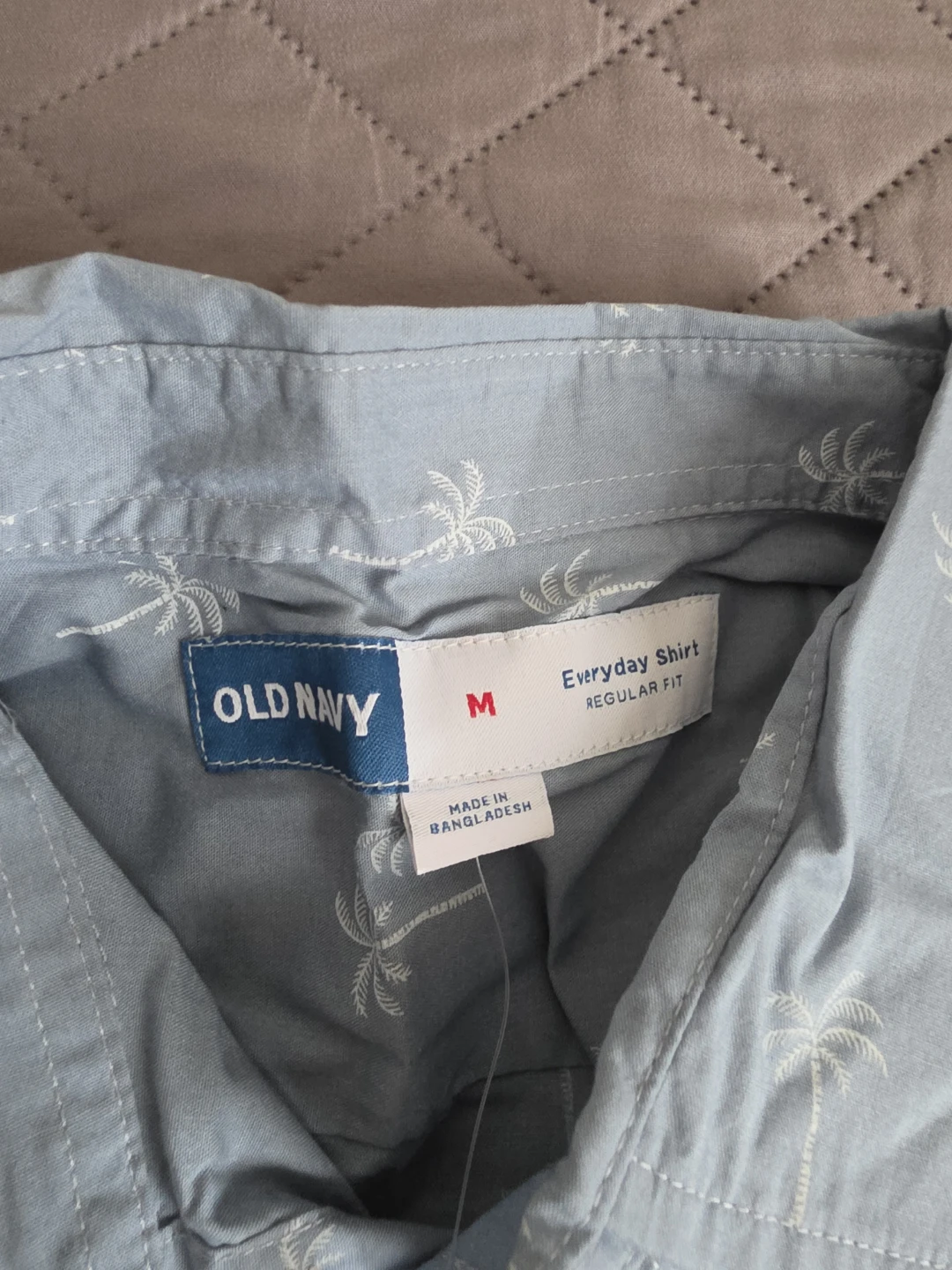 Old Navy Men's Everyday Shirt Size M - photo 2