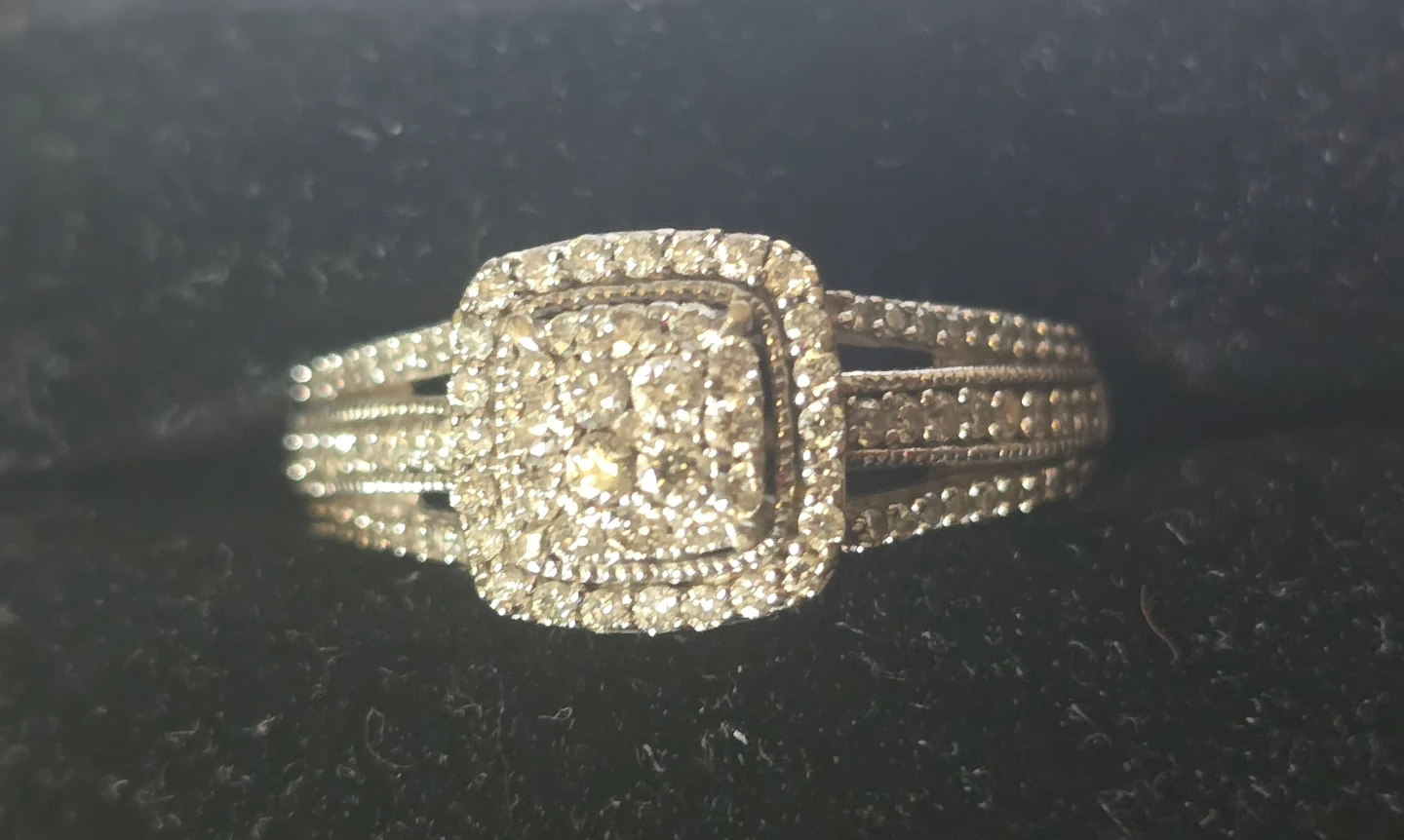 14kl gold Diamond Cluster Ring