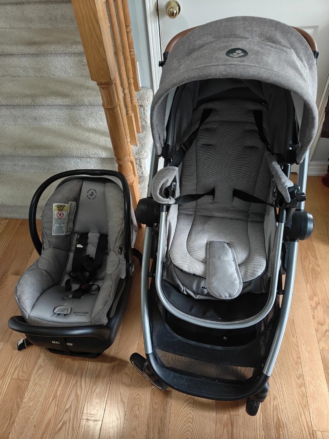 Maxi-Cosi Stroller and Infant Car Seat Travel System - Grey - photo 2