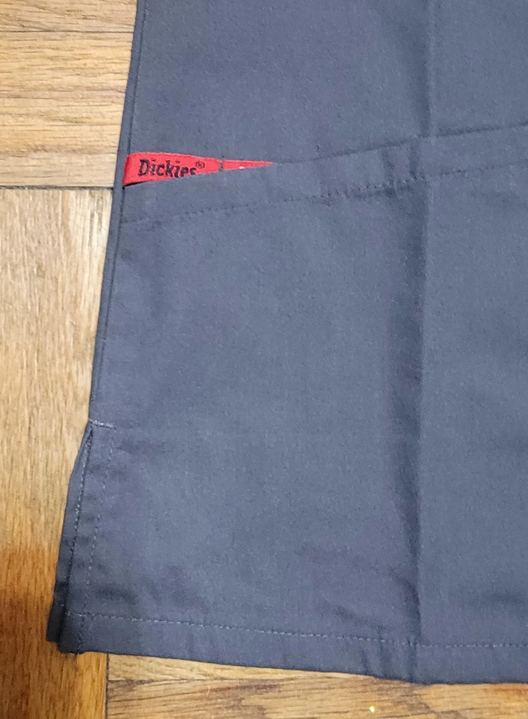 Dickies EDS Signature Modern Classic Scrub Top - Size S - photo 3