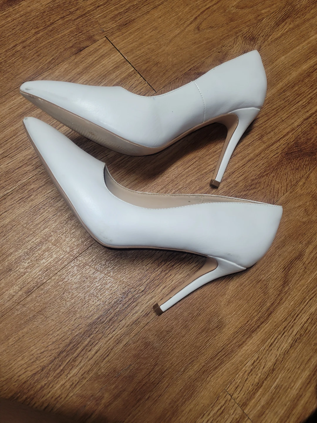 Dream Pairs White Stiletto Pumps - Women's Size 9.5 - photo 2