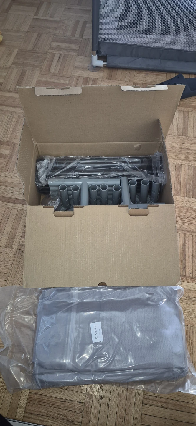 2 baby playpen brand new