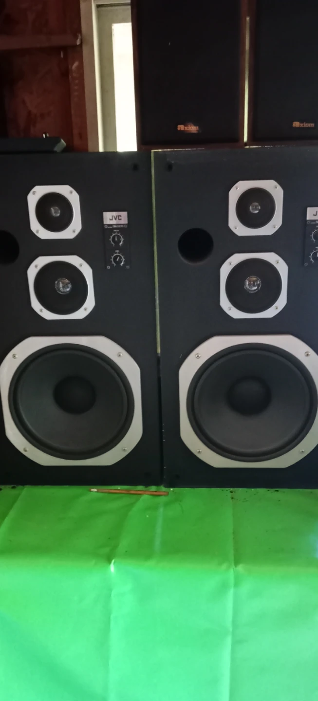 JVC Speakers - photo 2