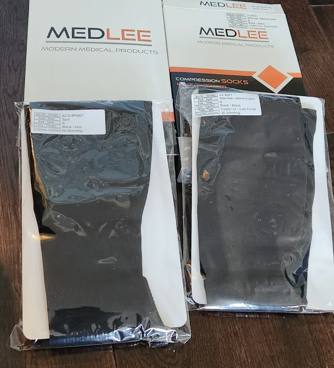 MEDLEE Medical Grade Compression Socks Size S Black 20-30mmHg - photo 2