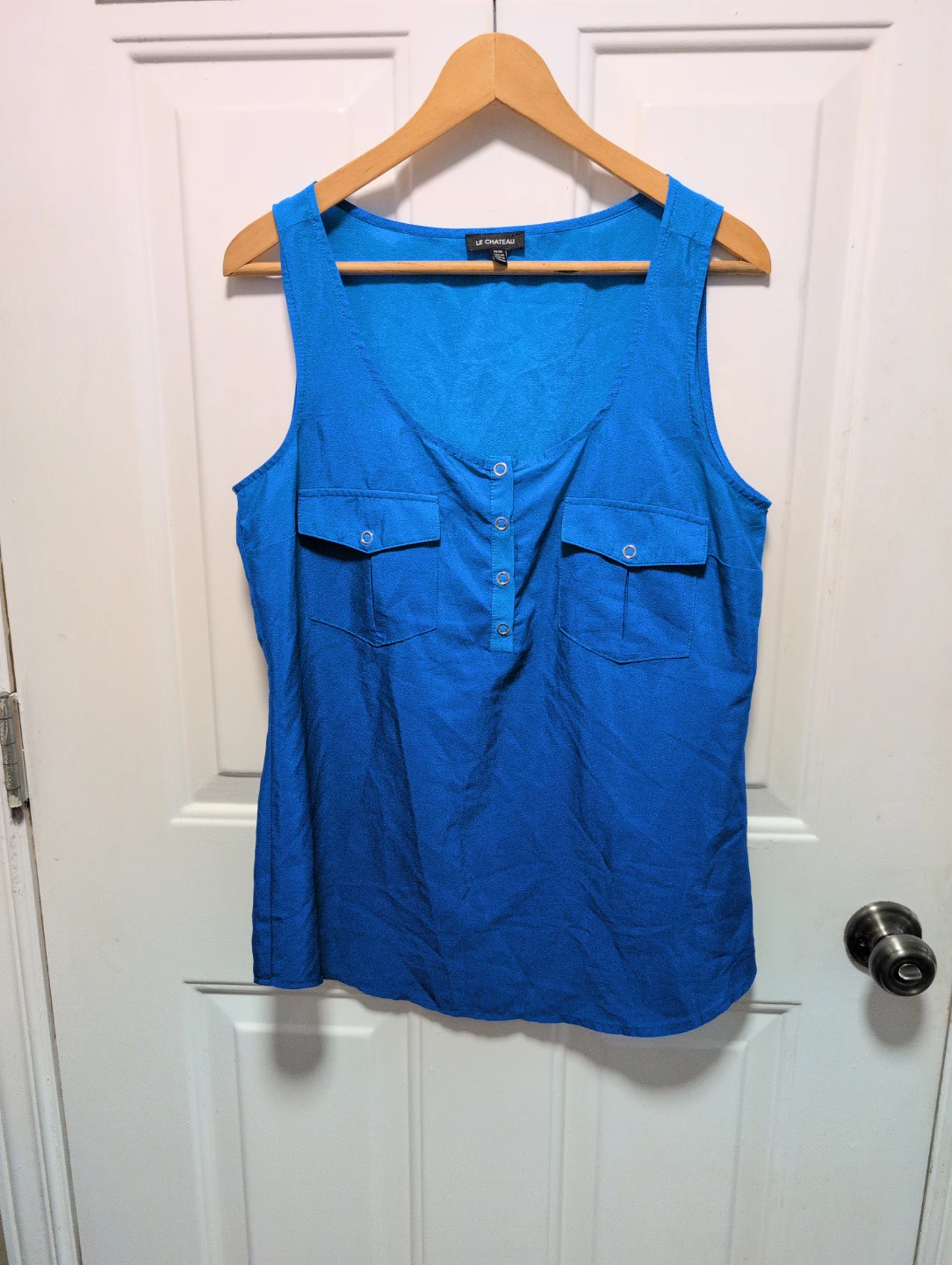 Le Château Blue Sleeveless Tank Top - Medium