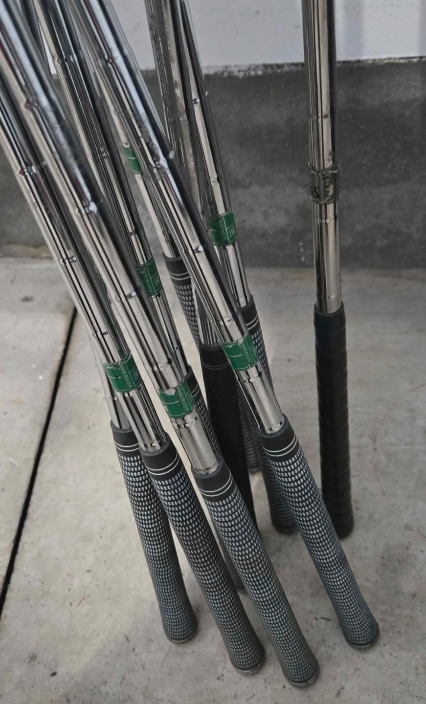 Set of 9 Golf Irons - photo 3