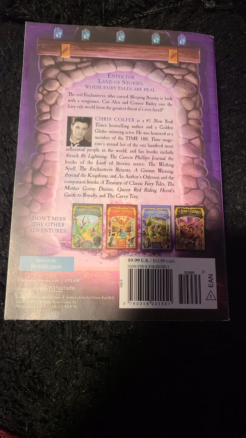 The Land of Stories: The Enchantress Returns by Chris Colfer - photo 2