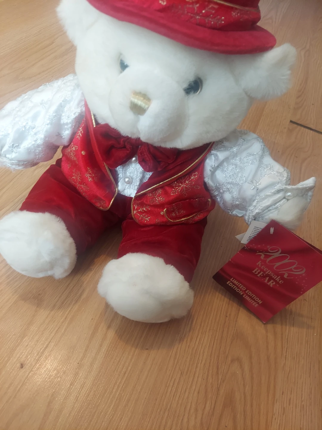 2002 Limited Edition Keepsake Bear - photo 2
