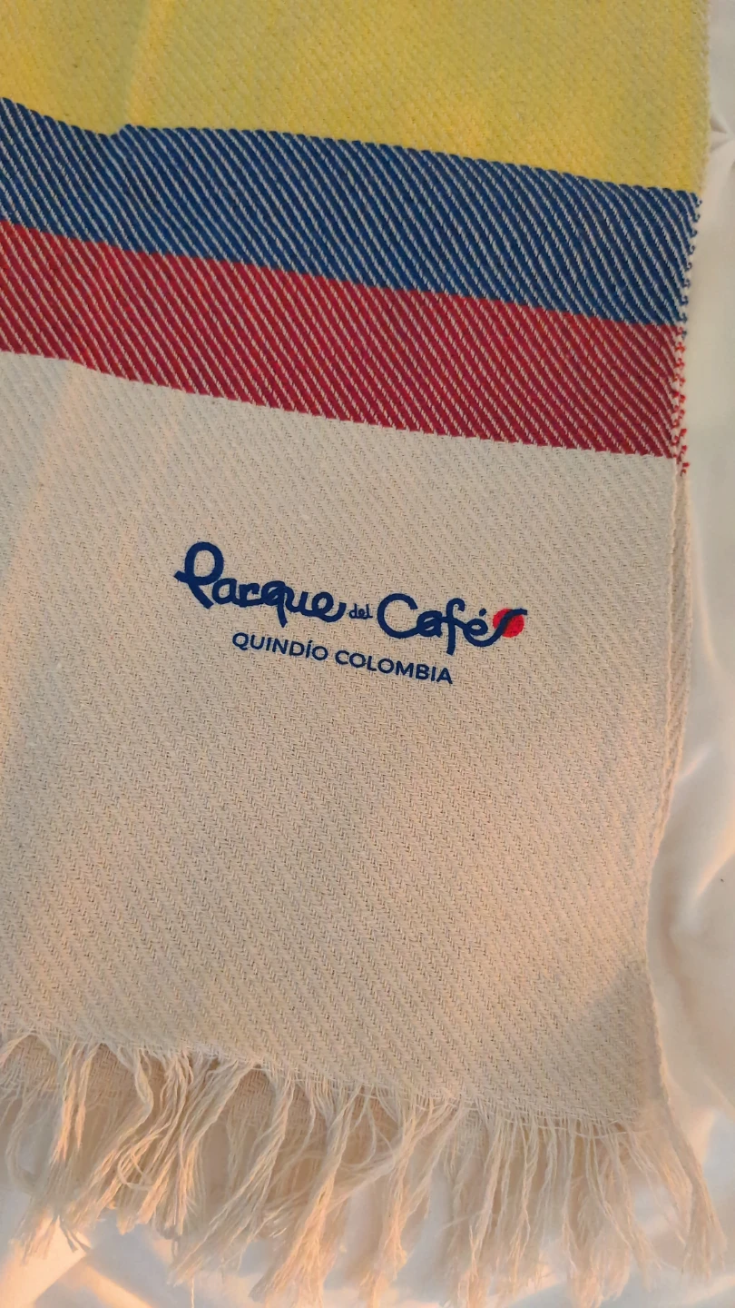 Authentic Poncho from Columbia - photo 2