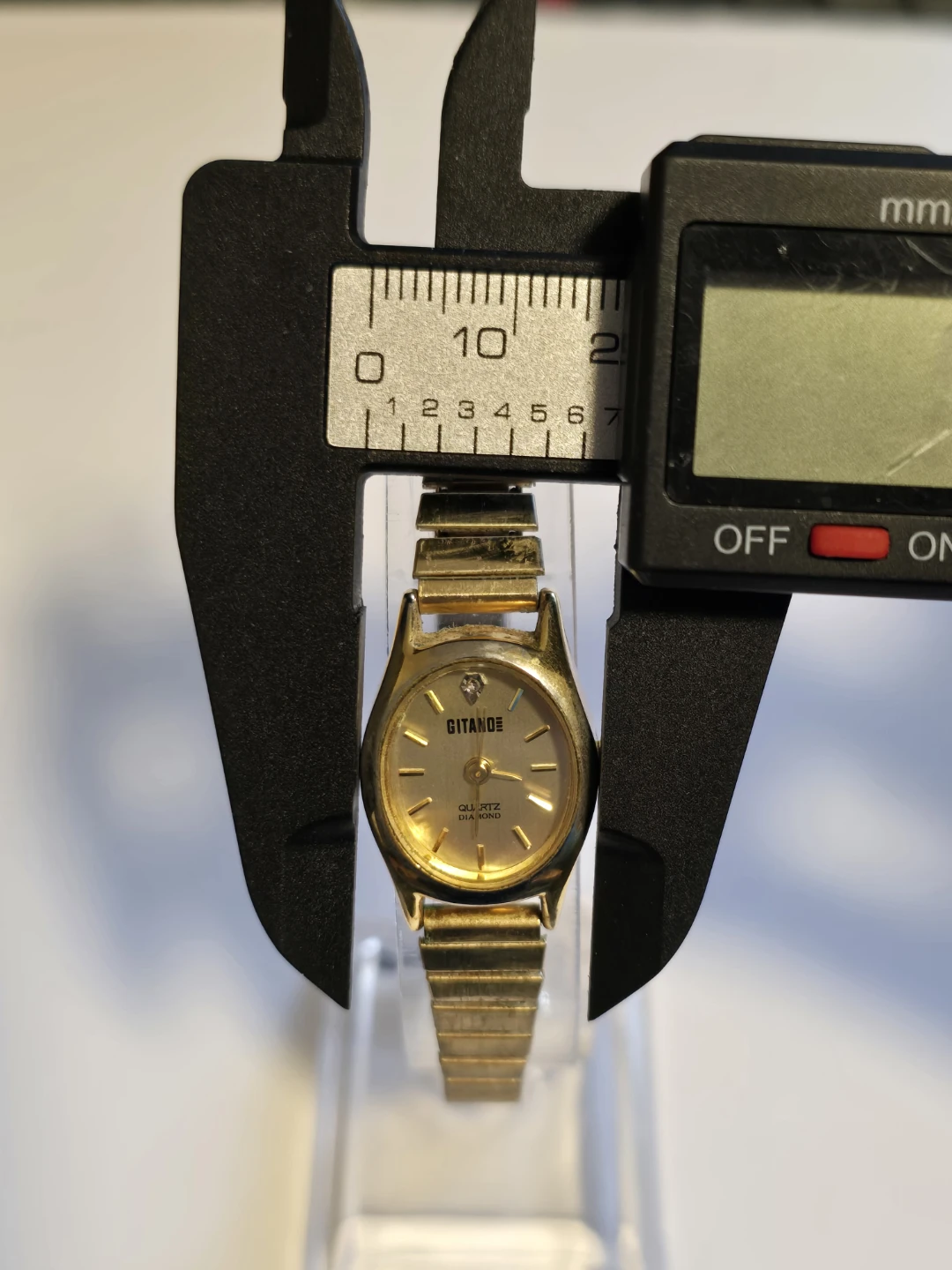Gitano 17mm Lady's Oval Quartz Watch - photo 4