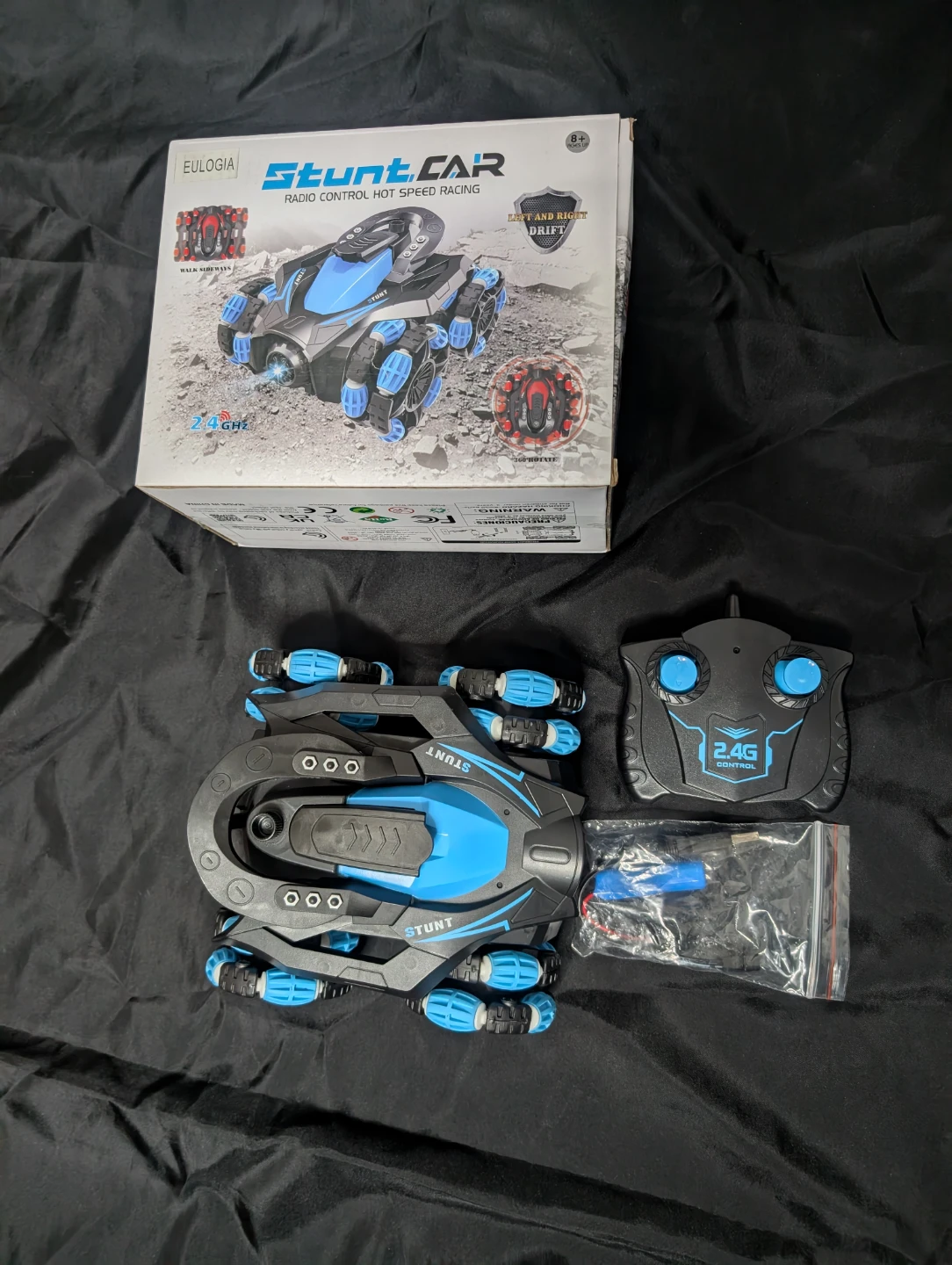 Eulogia Stunt Car Radio Control Hot Speed Racing Toy - photo 4