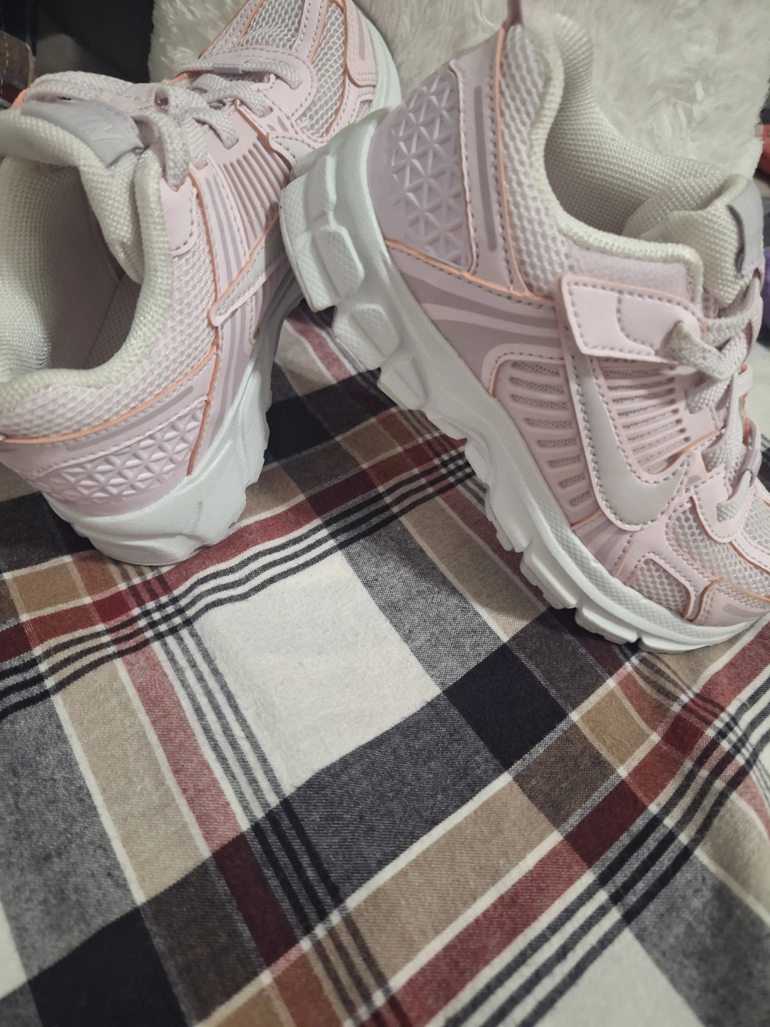 Pink Nike Running Shoes vermro size 11