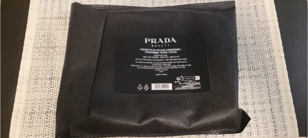 New Prada Beauty Forest Green Cosmetic Pouch - photo 2