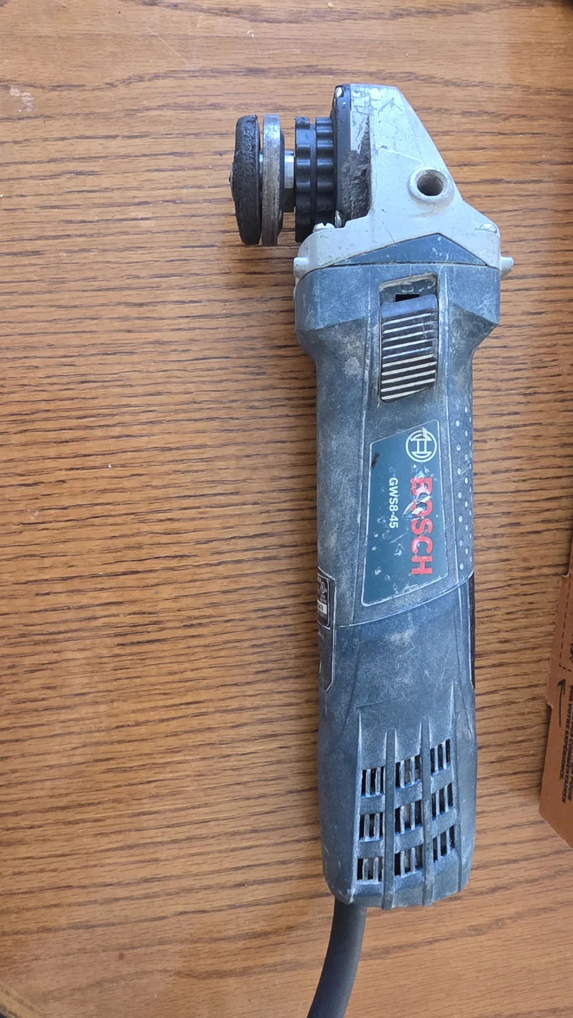 Bosch GWS6-45 Angle Grinder