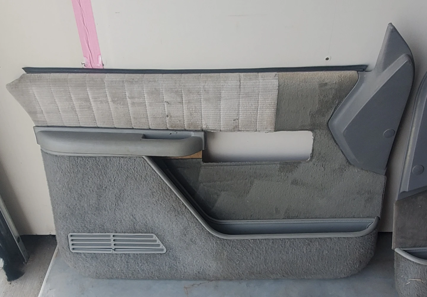 88 to 94 chevy / gmc  Grey door panels - photo 2