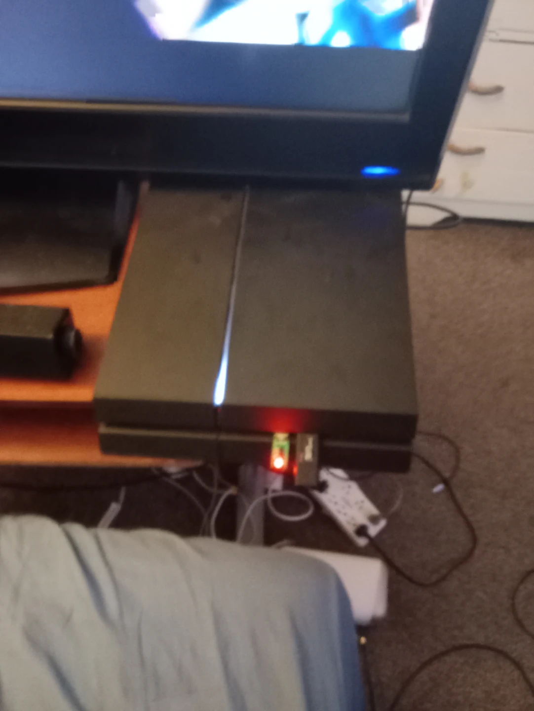 PlayStation 4 Console Bundle with Games and Controller - photo 2