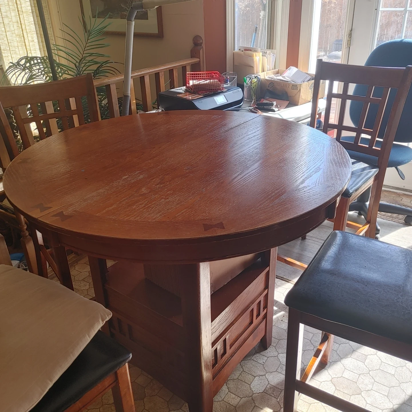 Round Wooden Dining Table with 6Chairs - photo 2