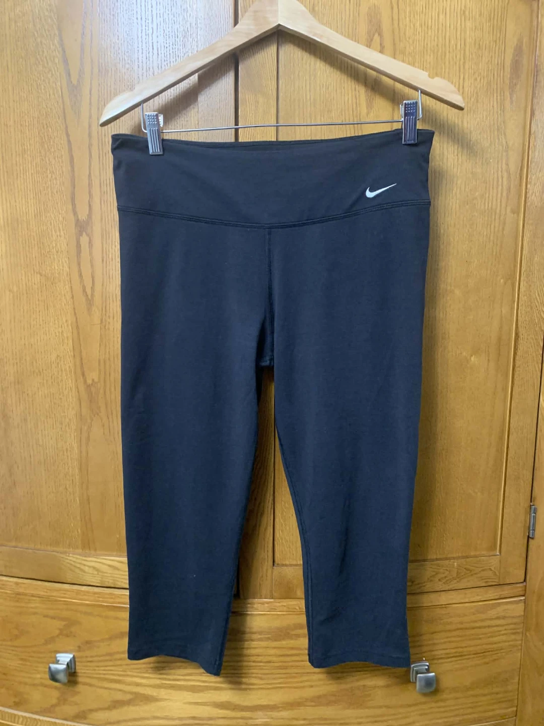Nike Dri-FIT Capris - Black, Size L