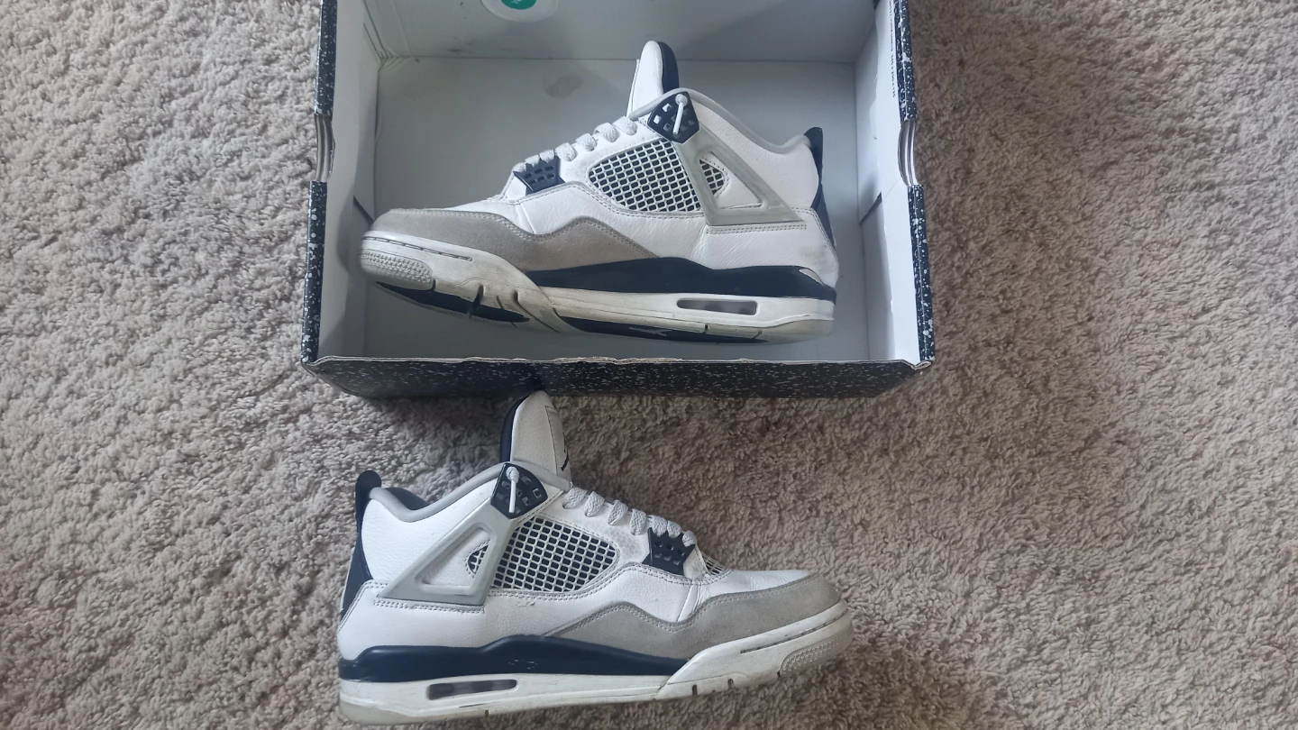 Black Air Jordan 4s (Size 10)  $100