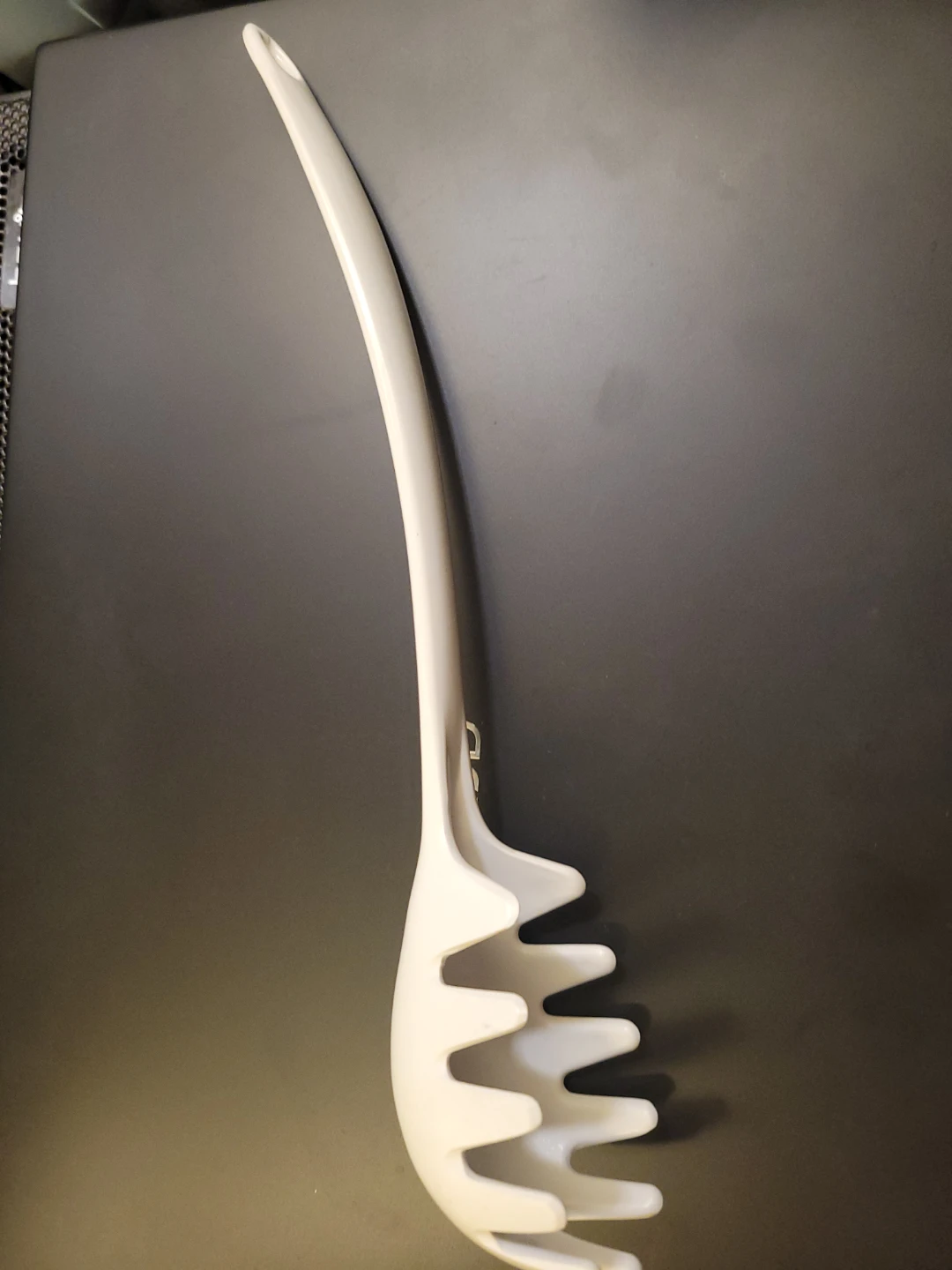 White Spaghetti Server Utensil