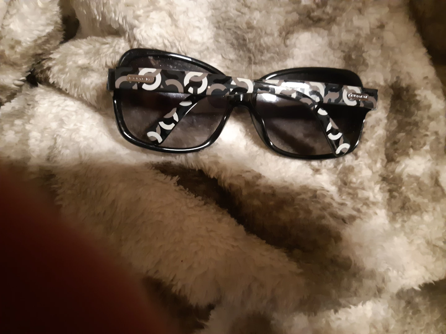 Coach Sunglasses - photo 2