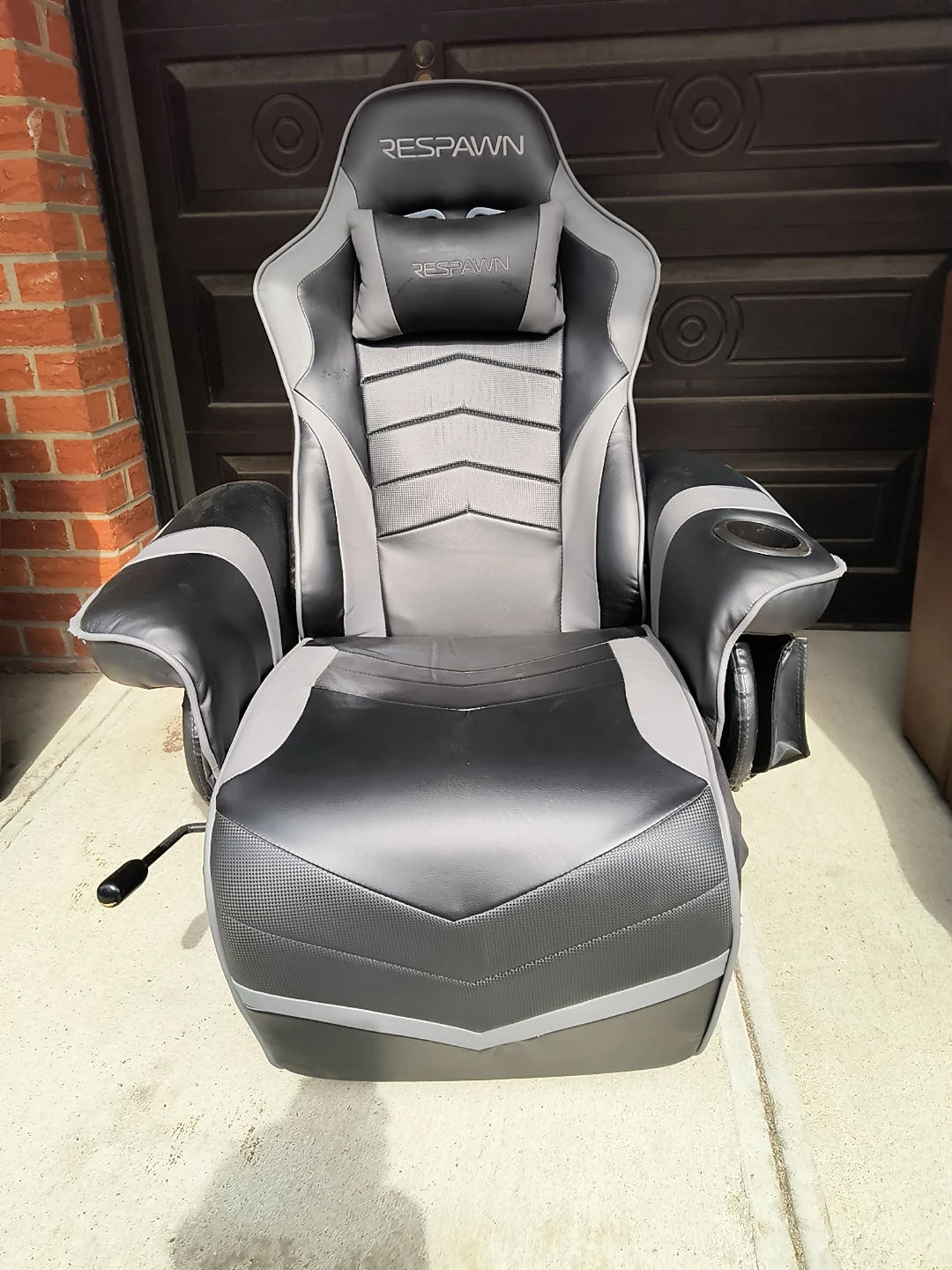 RESPAWN Racing Style Gaming Chair with Cup Holder