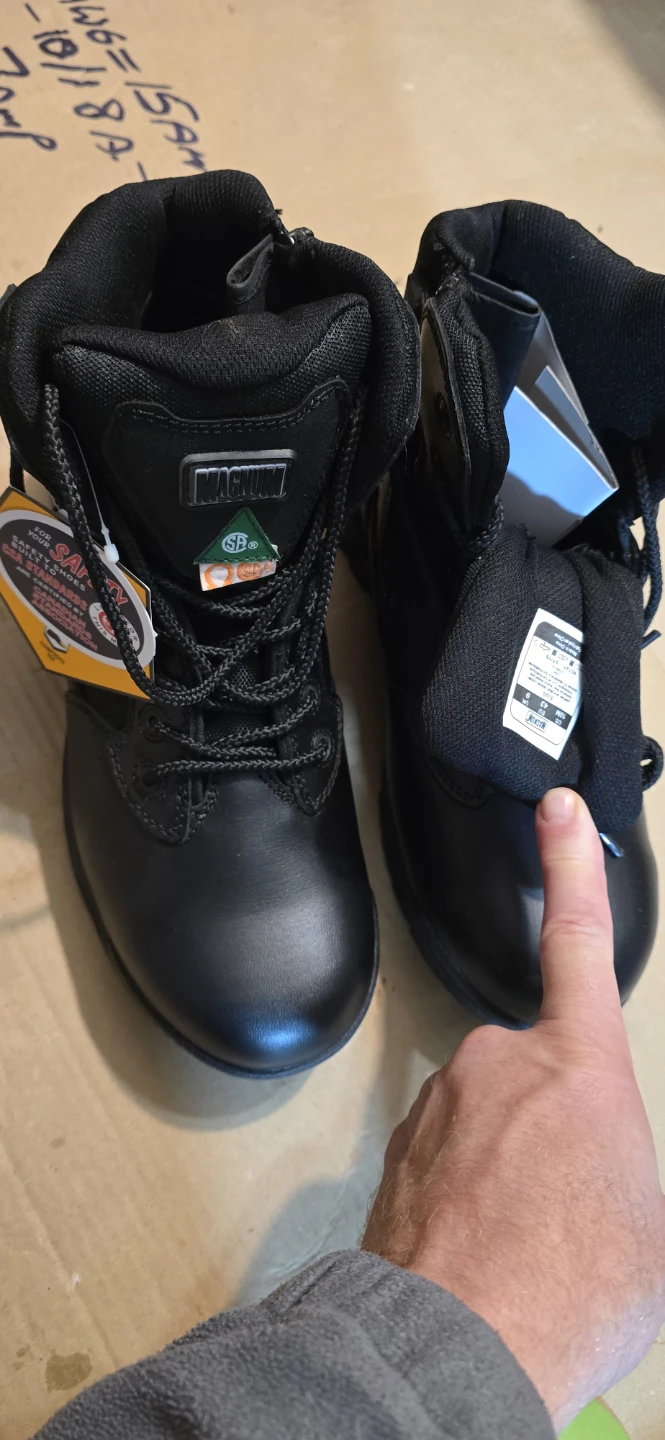 Magnum Safty Toe Work Boots