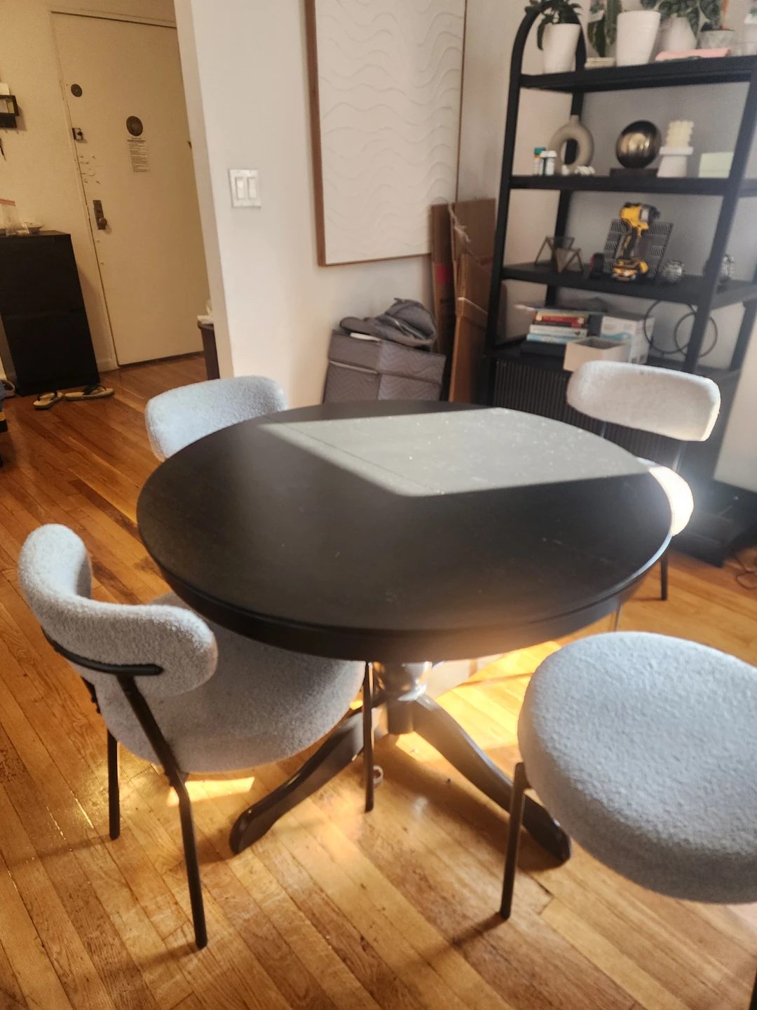 Black Round Dining Table
