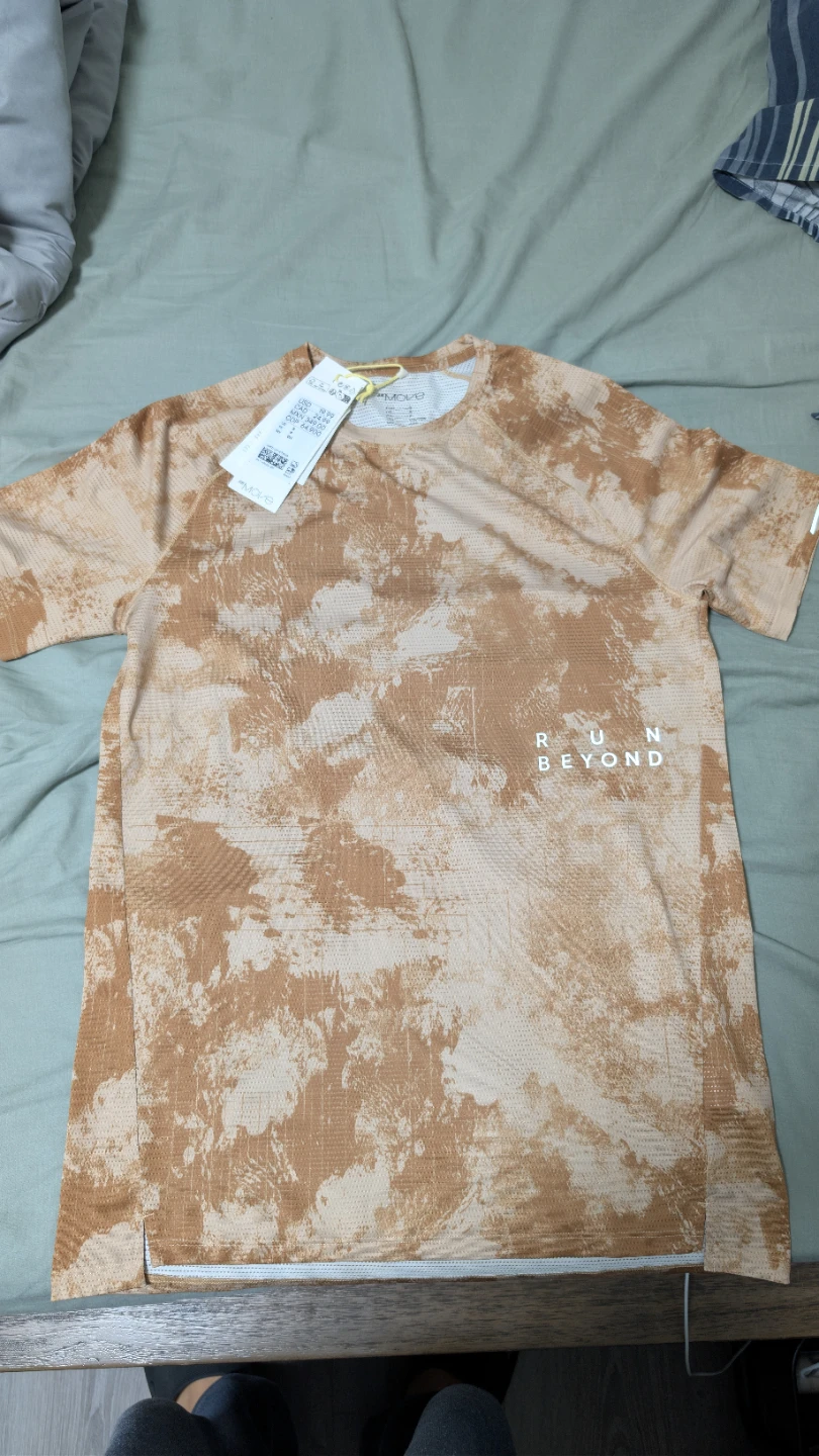 H&M Move Men's Short Sleeve T-Shirt - Size S