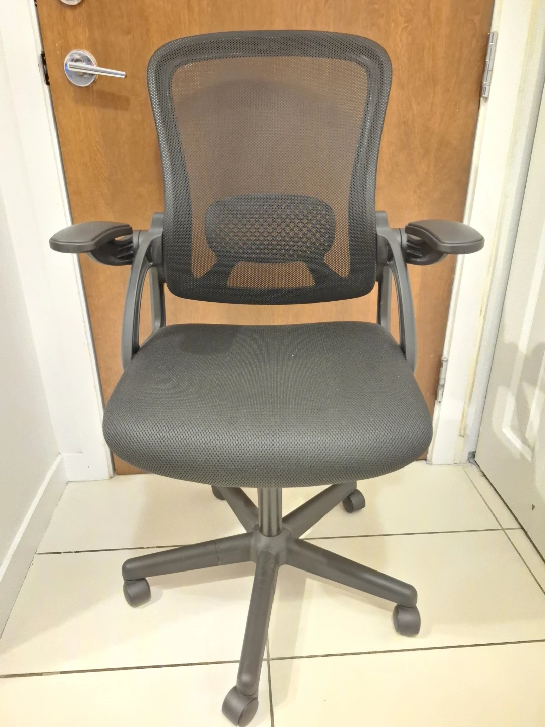 Office Chair- stylish and comfortable - photo 2