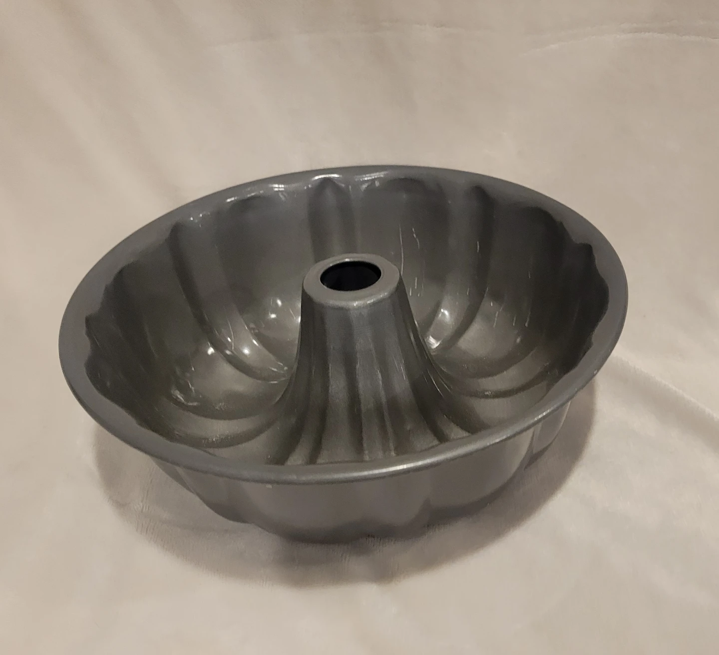 Fluted Bundt Cake Pan