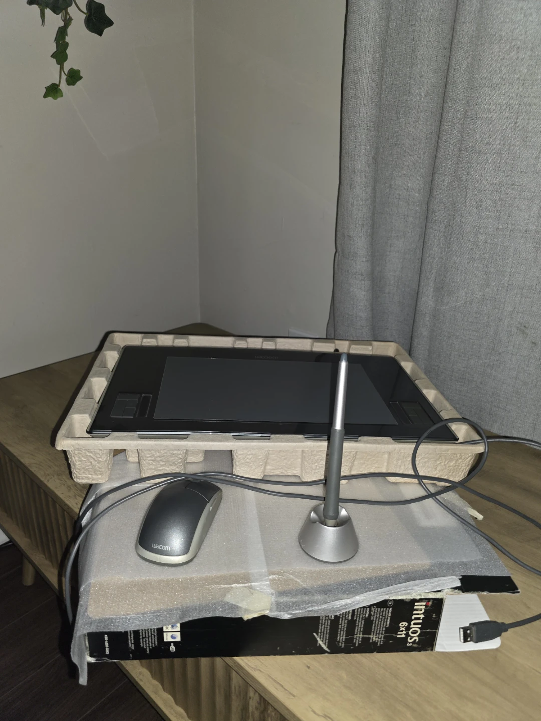 Wacom Intuos3 6x11 Pen Tablet - photo 2