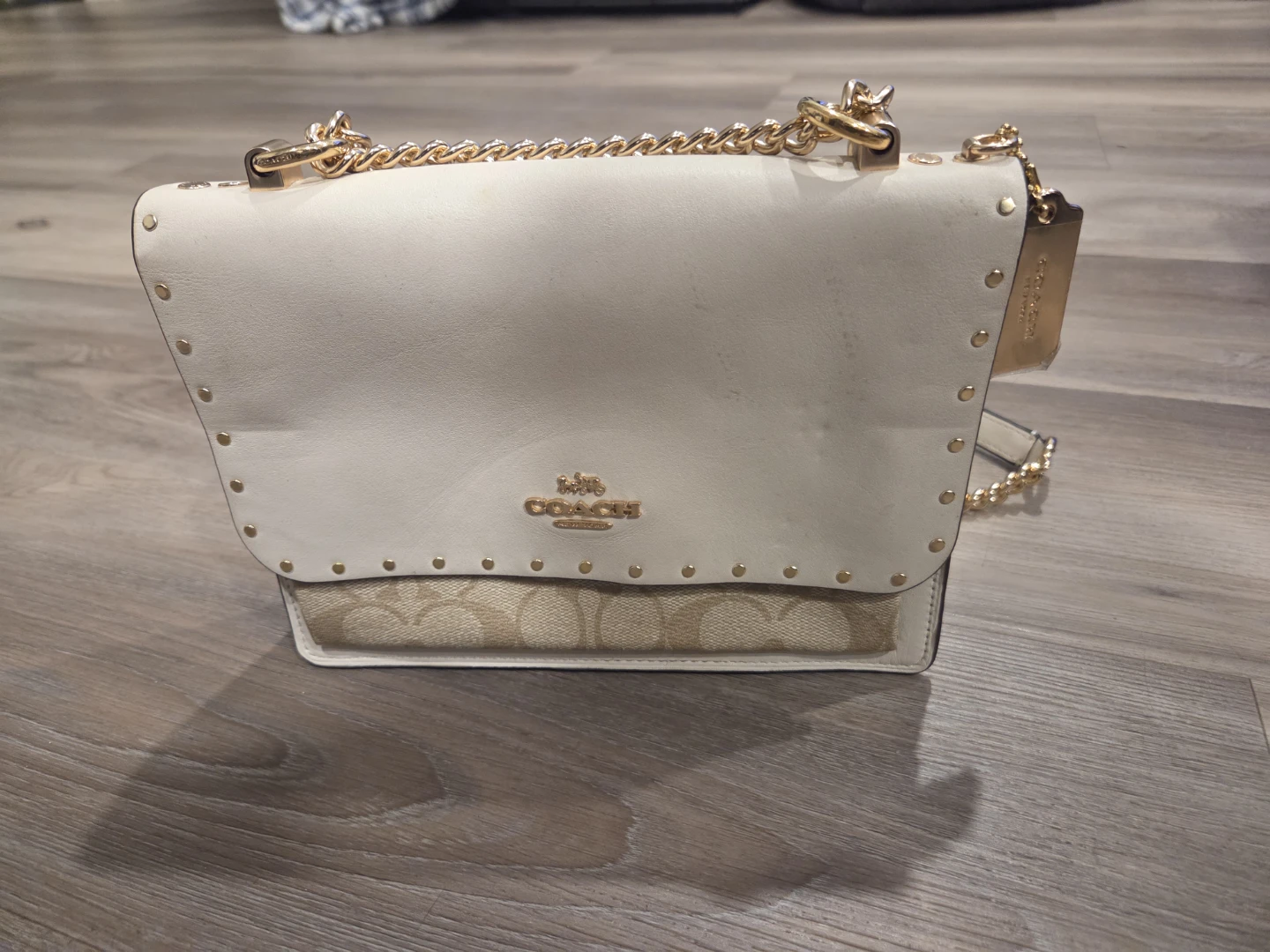 Coach Cream Leather Studded Chain Shoulder Bag - photo 4