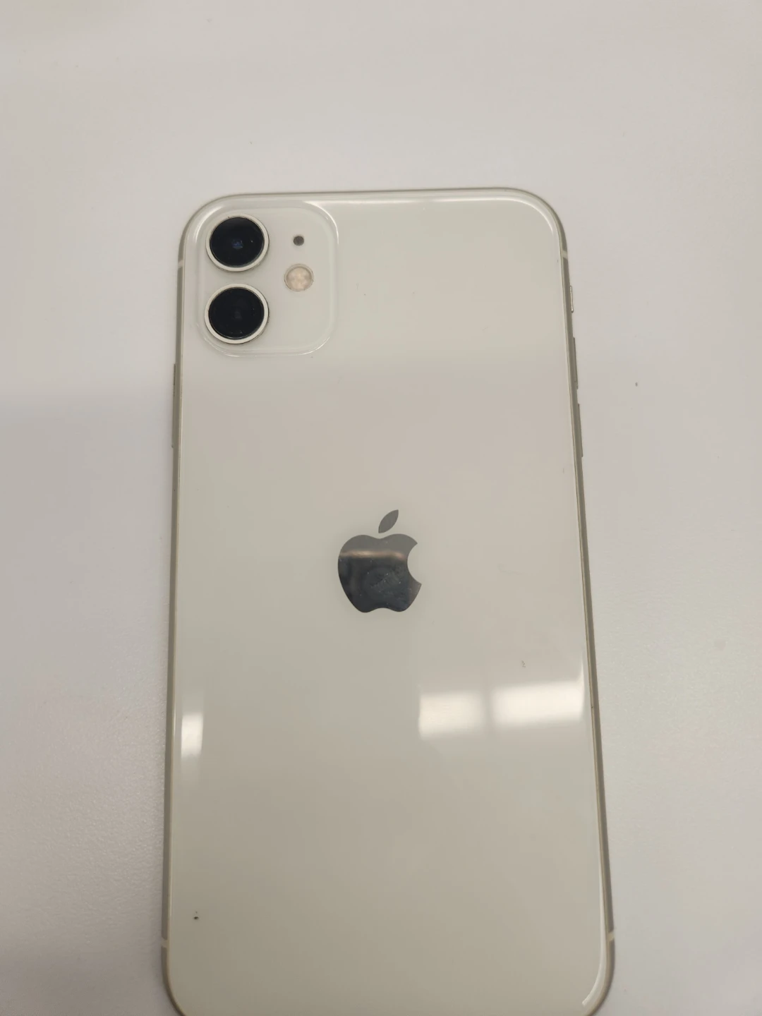Iphone 11 - Used, Unlocked, Good Shape