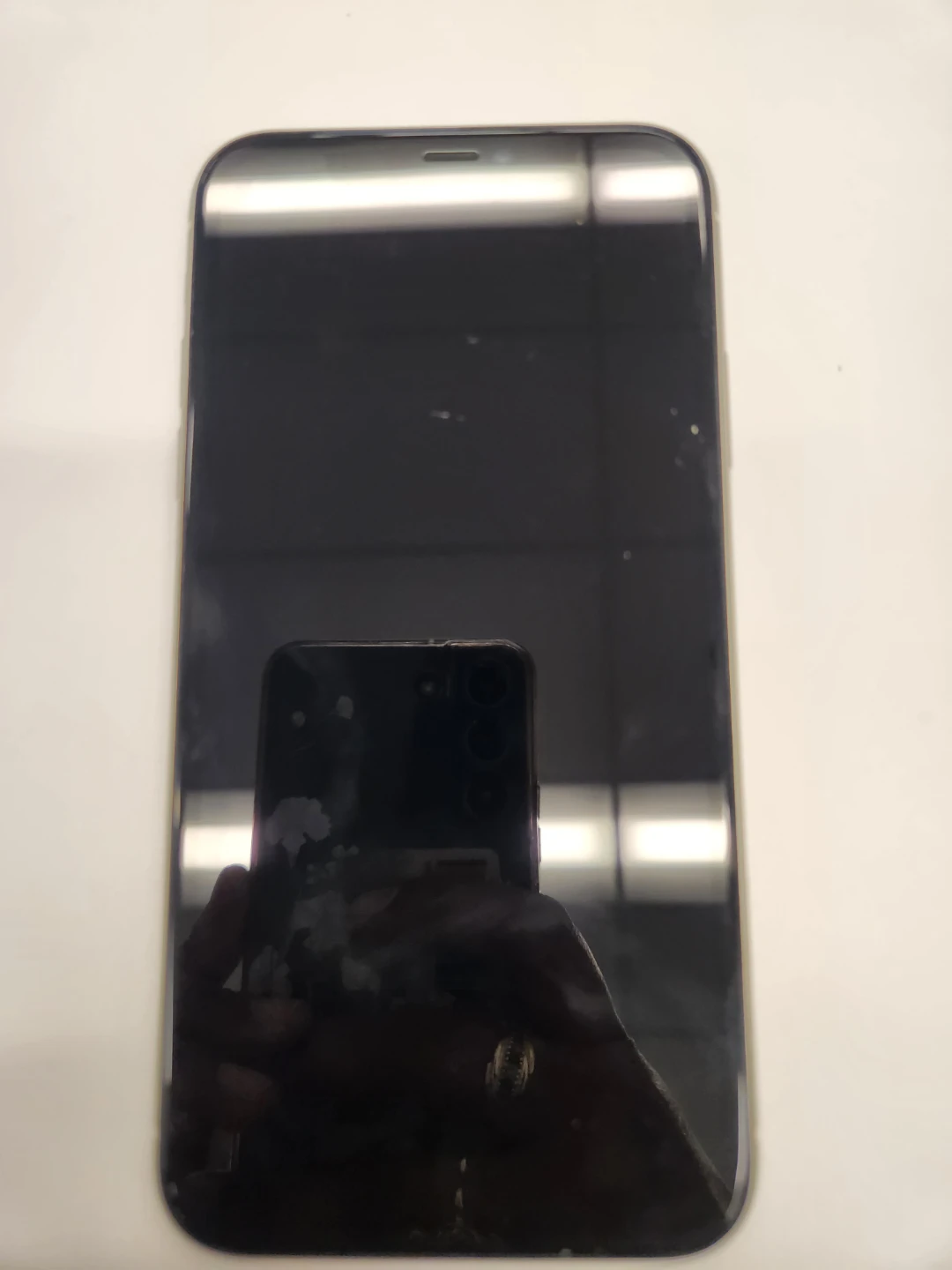 Iphone 11 - Used, Unlocked, Good Shape - photo 3