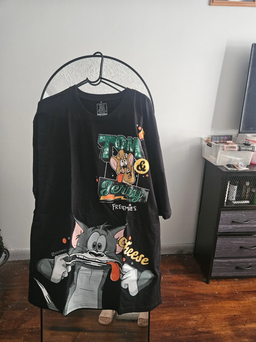 Southpole Tom & Jerry "Frenemies" Graphic T-Shirt - photo 2