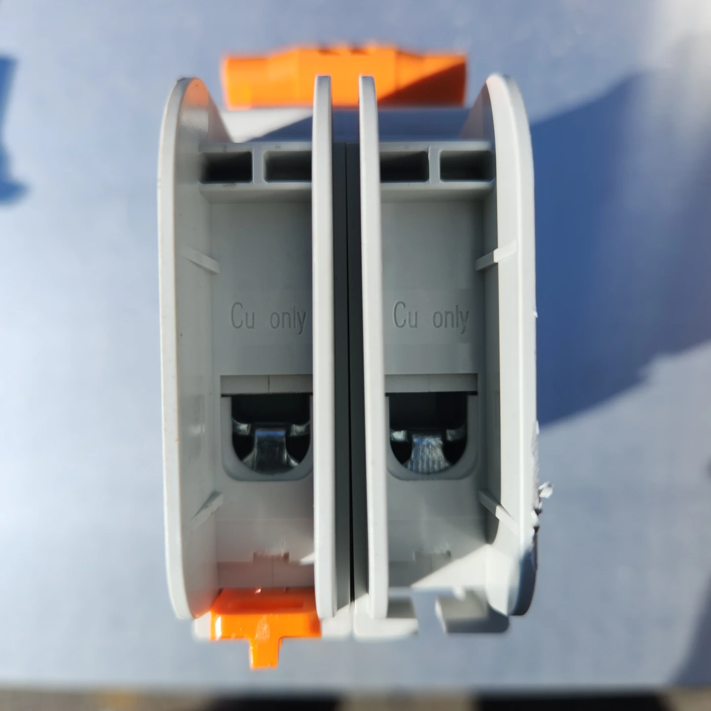 Phoenix Contact Circuit Breaker TMC 82D 10A - photo 4