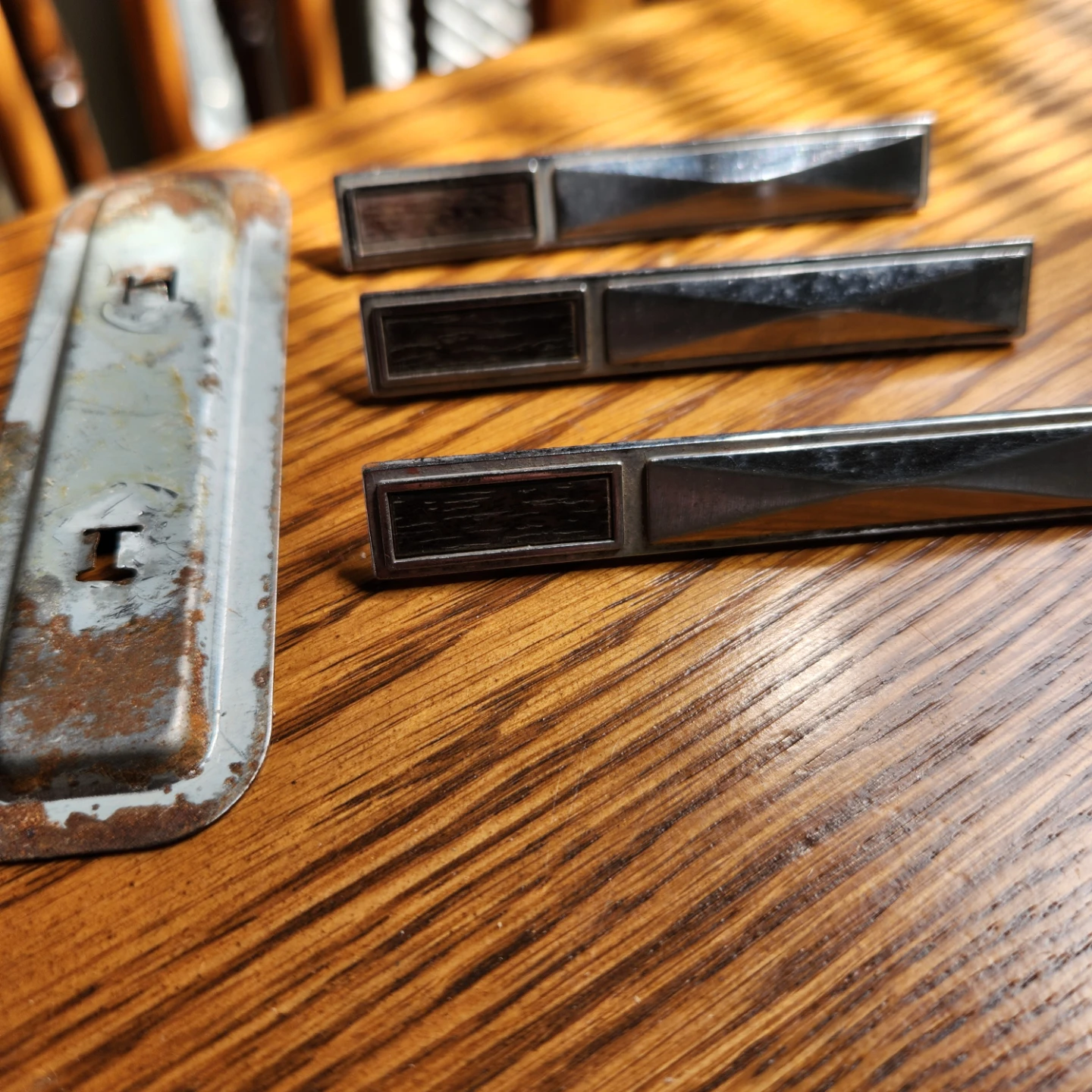 Set of 3 Ford Emblems & 1 retainer 1966 Galaxie