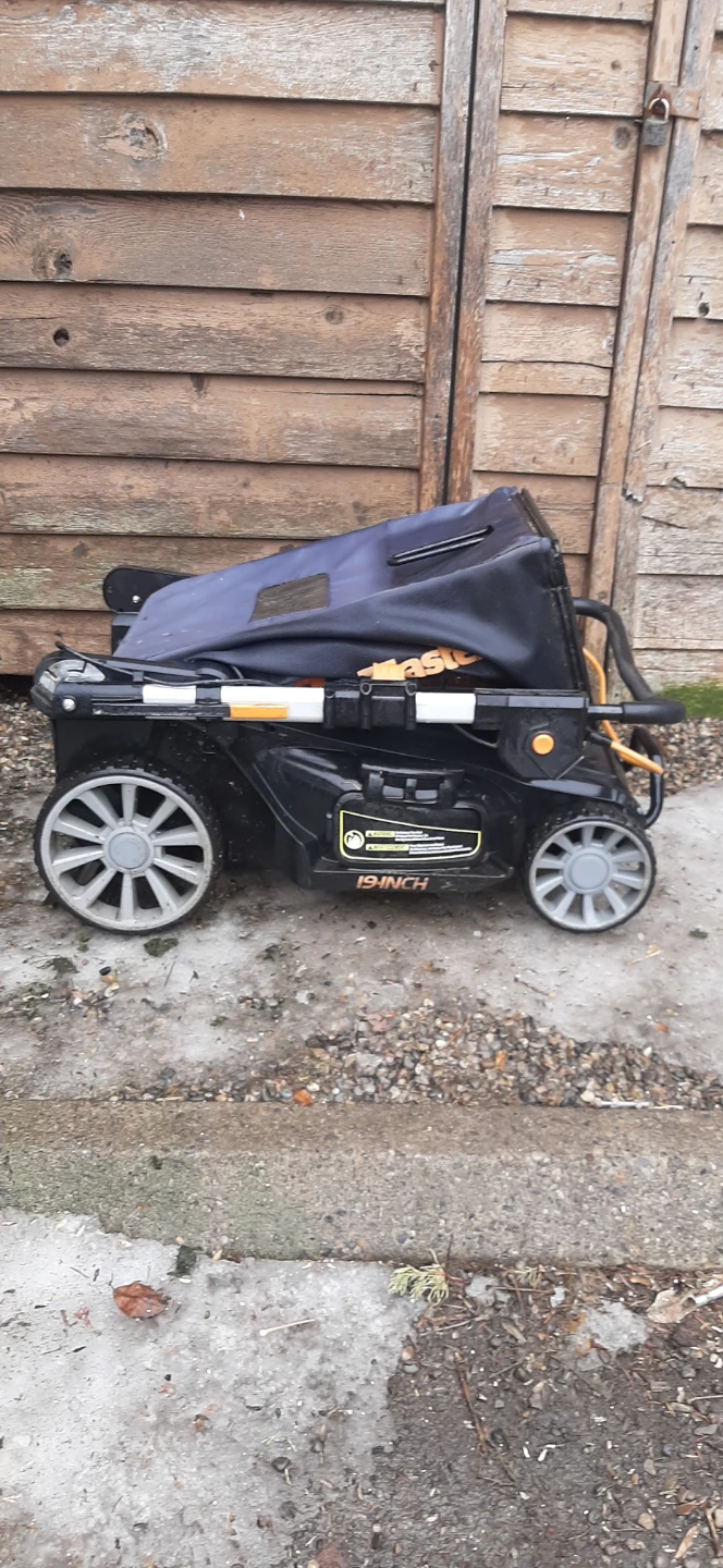 LawnMaster 60V Cordless Electric Mower 19-Inch - photo 4