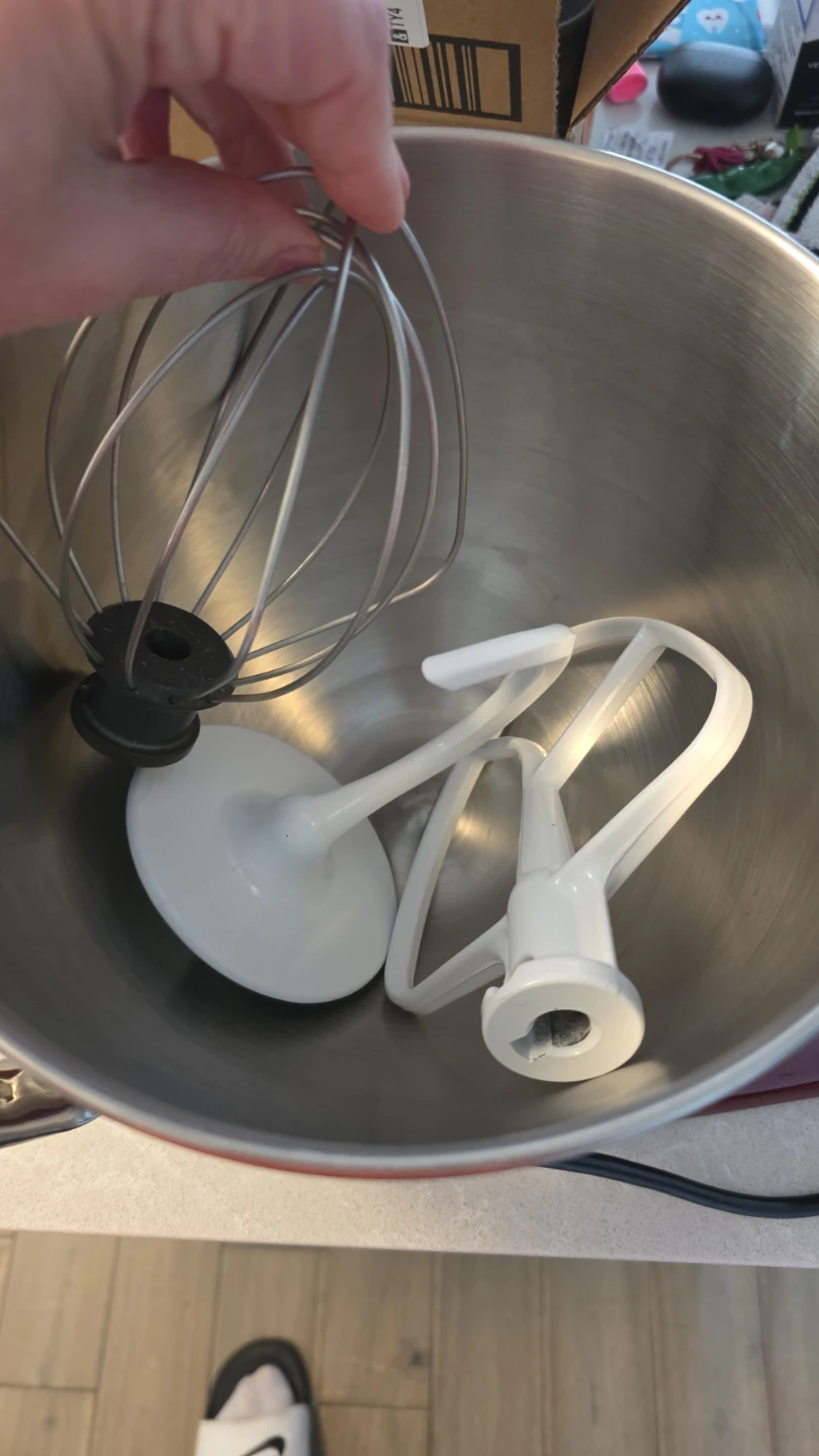 KitchenAid Artisan K45 Series Stand Mixer - Red - photo 3