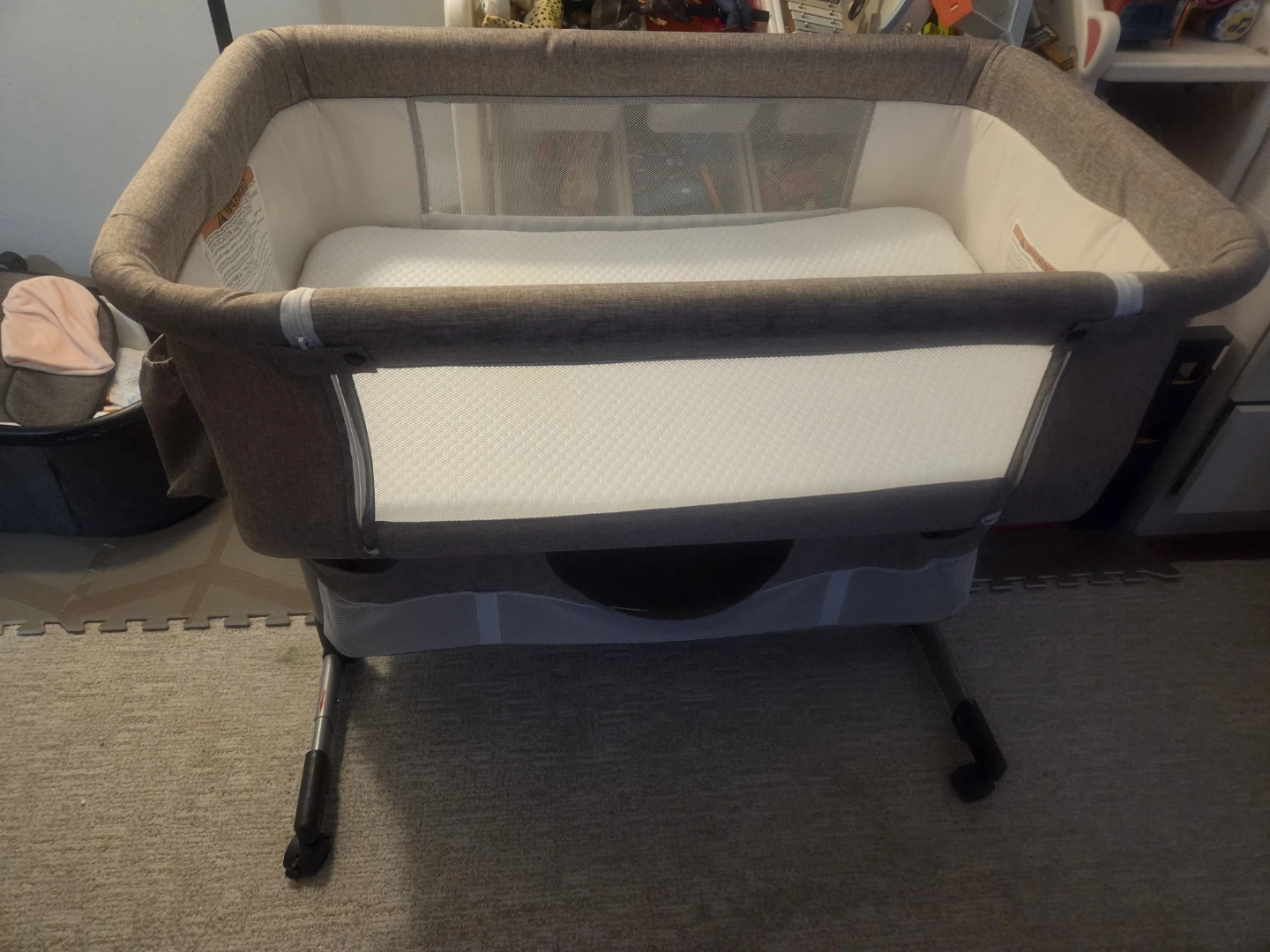 Portable Bassinet/Co-Sleeper